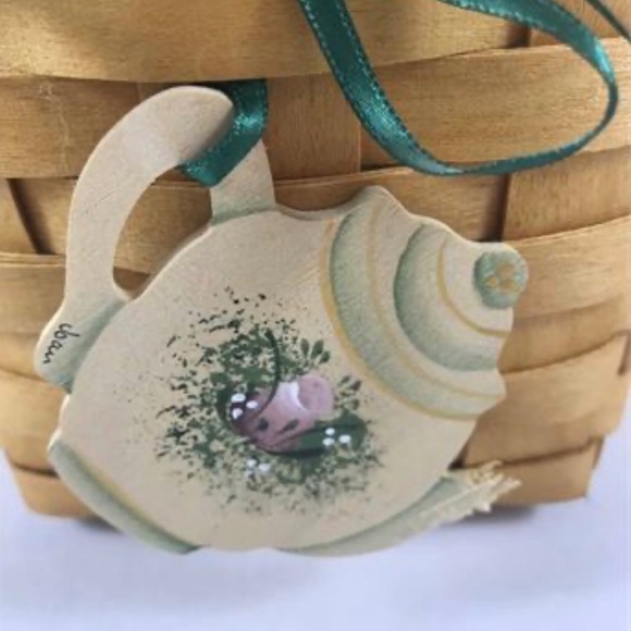 1997 Longaberger Traditions Dresden Basket - Picture 3 of 5